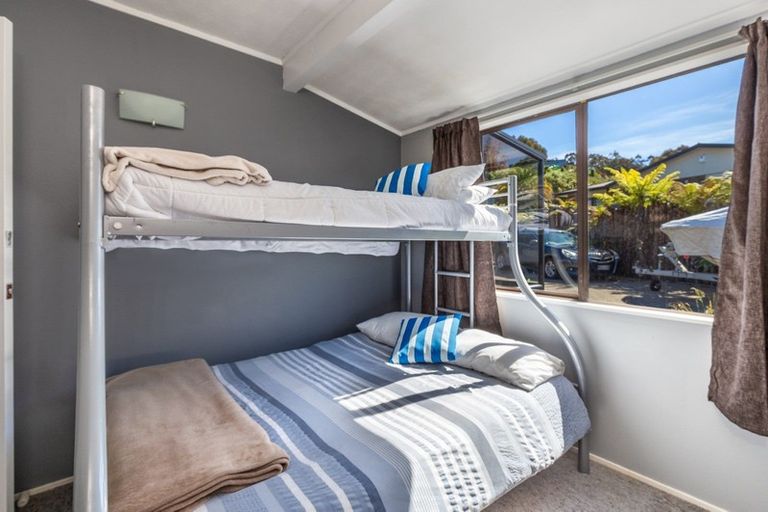 Photo of property in 18 Cherry Lane, Acacia Bay, Taupo, 3330