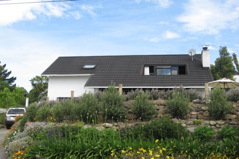 Photo of property in 75 Panorama Road, Clifton, Christchurch, 8081