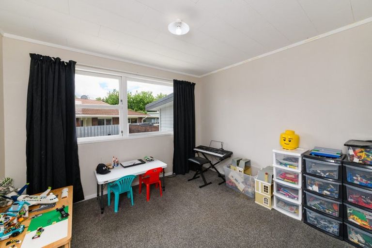 Photo of property in 61 Langley Avenue, Milson, Palmerston North, 4414