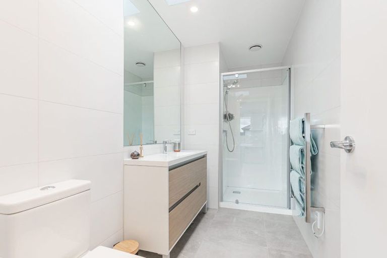 Photo of property in 59 Kopuru Road, Whenuapai, Auckland, 0618