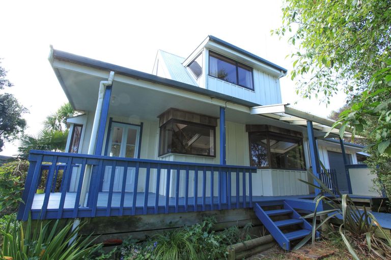 Photo of property in 44a Cross Street, Raglan, 3225