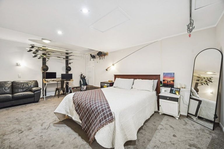 Photo of property in 54 Grand Vue Road, Kawaha Point, Rotorua, 3010