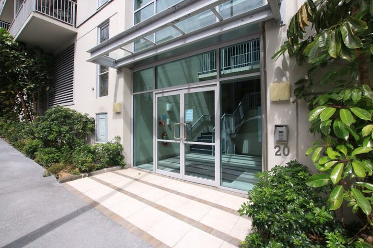 Photo of property in 2h/20 Charlotte Street, Eden Terrace, Auckland, 1021
