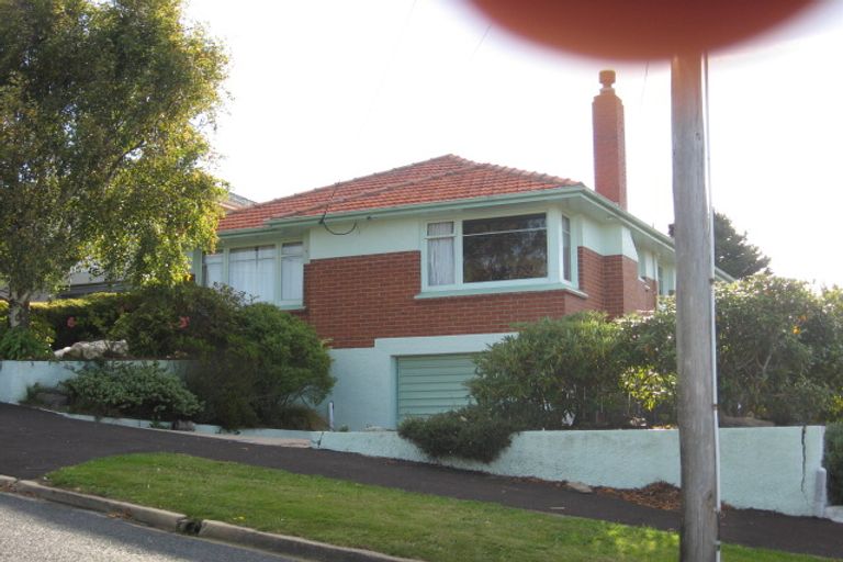 Photo of property in 140 Easther Crescent, Kew, Dunedin, 9012