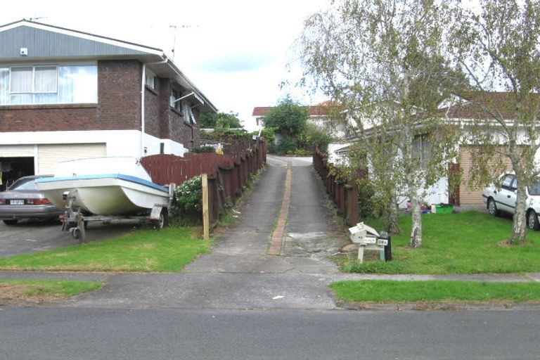 Photo of property in 2/28 Colum Place, Bucklands Beach, Auckland, 2014