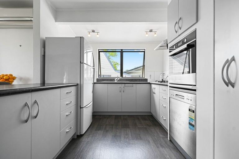 Photo of property in 16 Leyton Place, Nawton, Hamilton, 3200