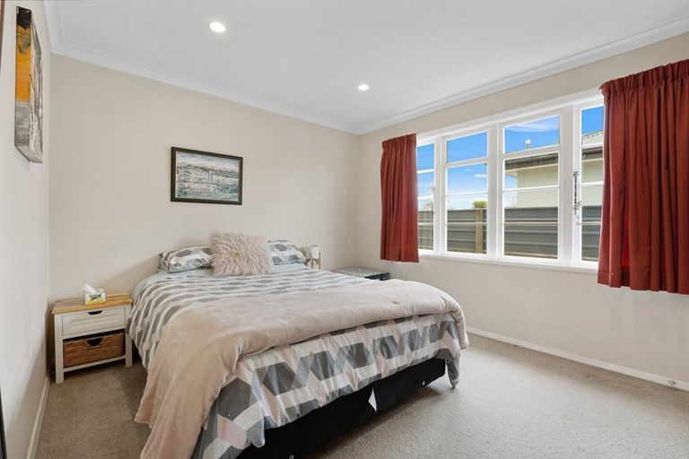 Photo of property in 75 Guy Avenue, Takaro, Palmerston North, 4410