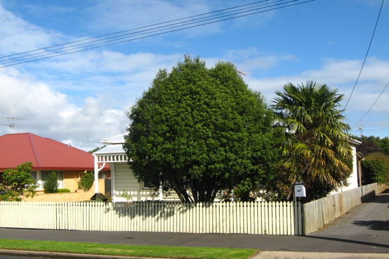 Photo of property in 94 Argyle Street, Mosgiel, 9024