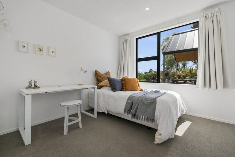 Photo of property in 49b Oceana Drive, Welcome Bay, Tauranga, 3175