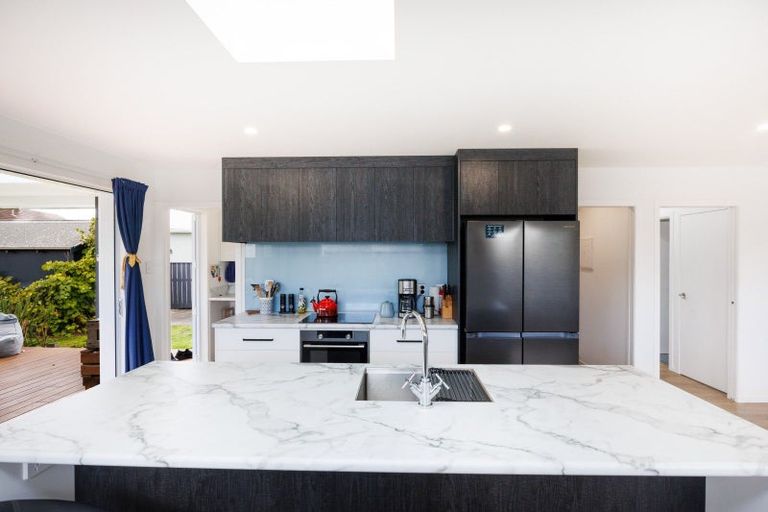 Photo of property in 2 Montagu Street, Feilding, 4702