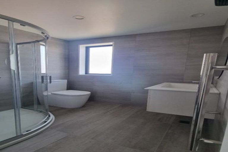 Photo of property in 2/11 Halliwell Avenue, Papanui, Christchurch, 8052