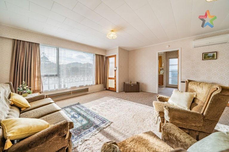 Photo of property in 962a High Street, Avalon, Lower Hutt, 5011