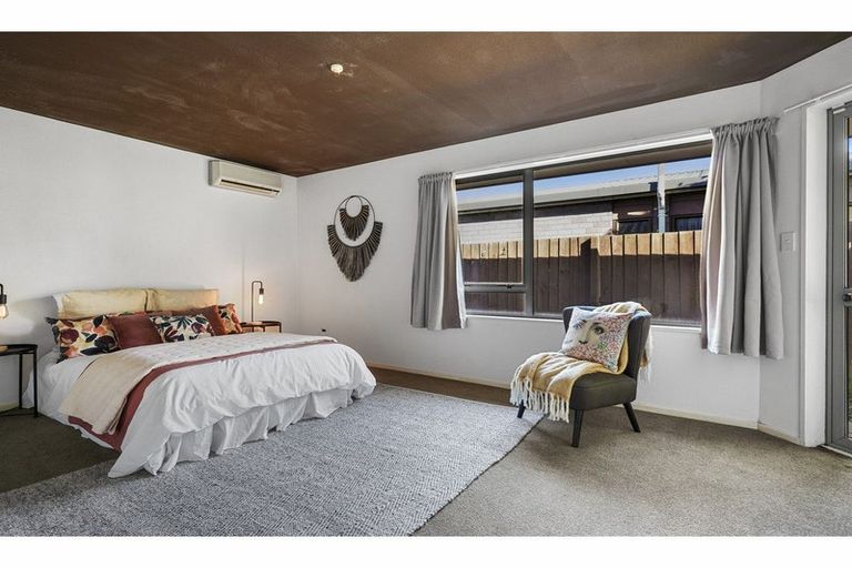 Photo of property in 12a Rudleigh Avenue, Upper Riccarton, Christchurch, 8041