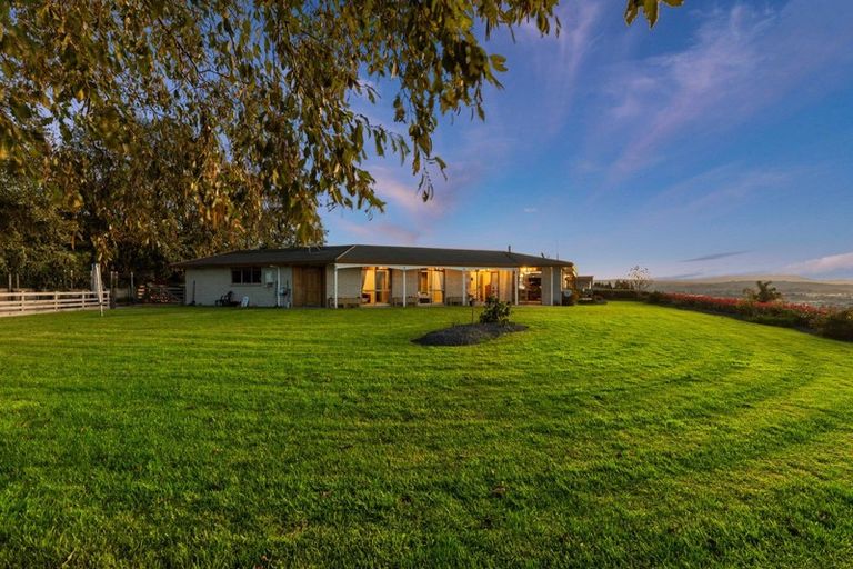 Photo of property in 12 Tobacco Hill, Welcome Bay, Tauranga, 3175