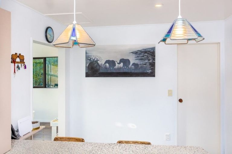 Photo of property in 8a Kaitoke Street, Raglan, 3225