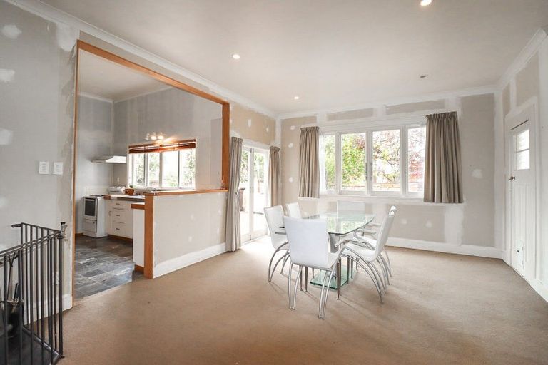 Photo of property in 30 Victoria Avenue, Dannevirke, 4930