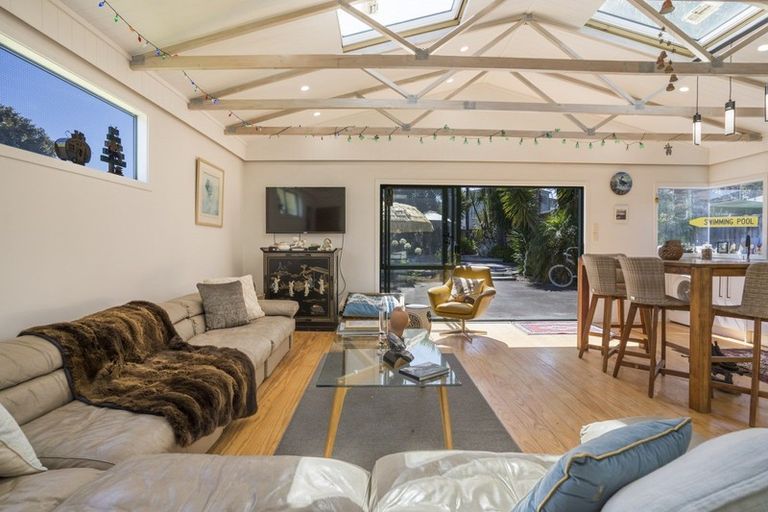Photo of property in 47 Kon Tiki Road, Whiritoa, Whangamata, 3691