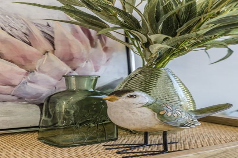 Photo of property in 32 John Street, Stokes Valley, Lower Hutt, 5019