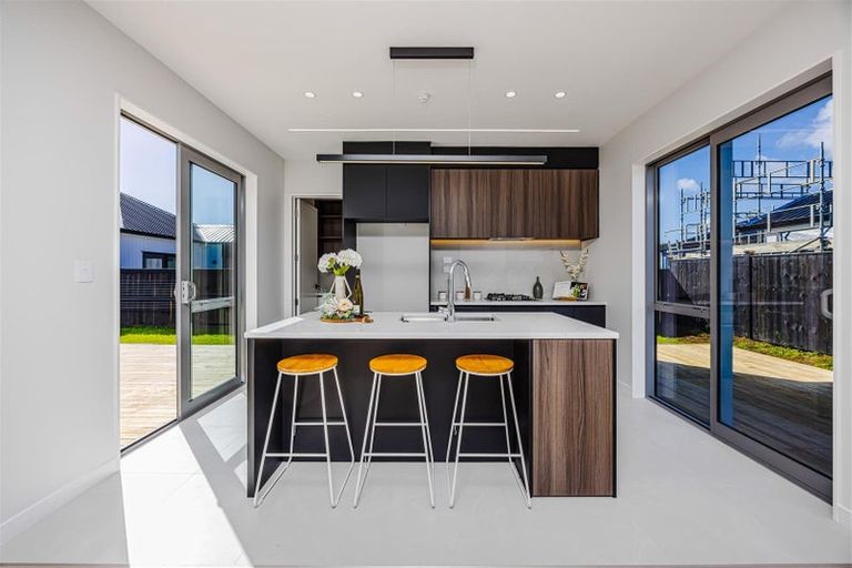 Photo of property in 20 Kakano Street, Clevedon, 2582