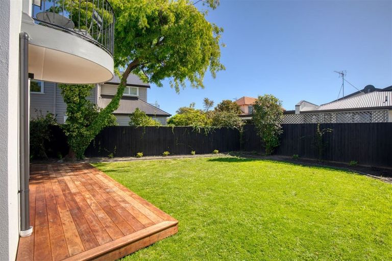 Photo of property in 52b Mcfaddens Road, St Albans, Christchurch, 8052