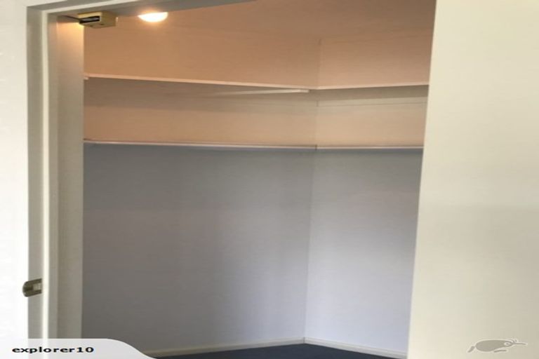 Photo of property in 6 Mckenzie Court, Terrace End, Palmerston North, 4410