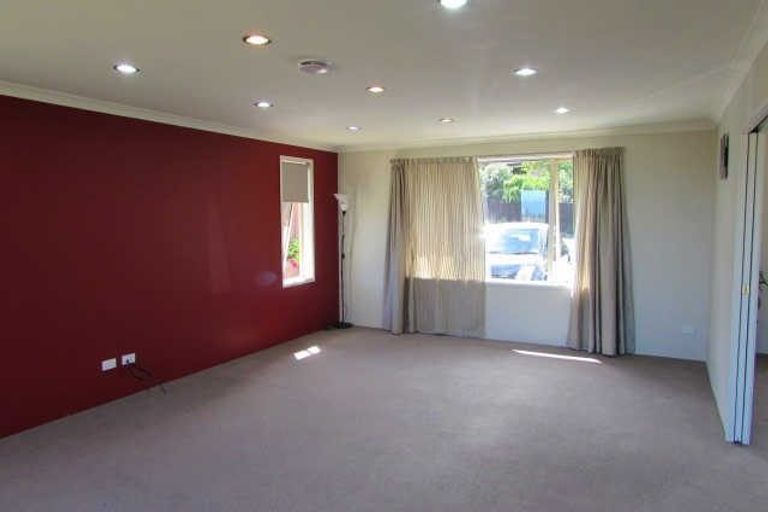 Photo of property in 52 Ngawhatu Road, Stoke, Nelson, 7011