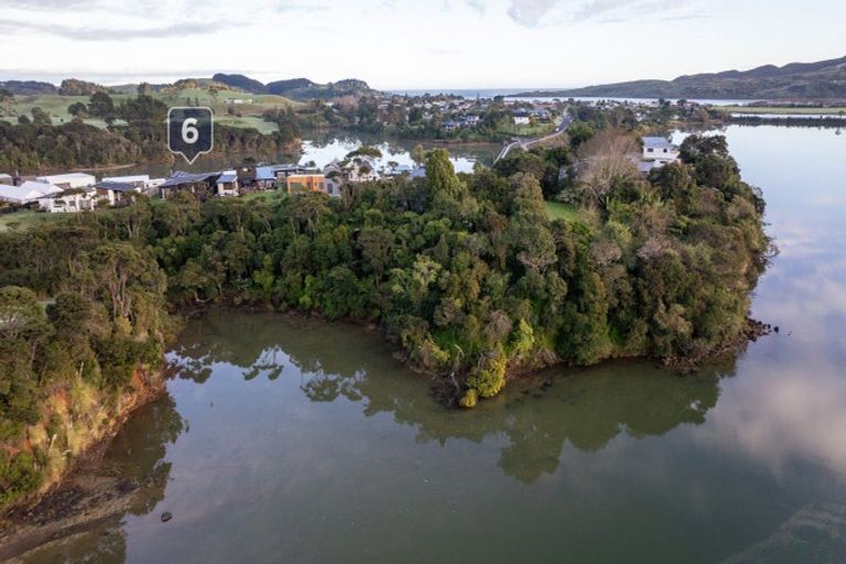 Photo of property in 6 Hapuapua Street, Raglan, 3225