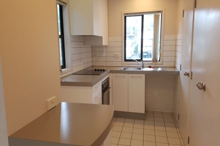 Photo of property in 693 East Coast Road, Browns Bay, Auckland, 0630