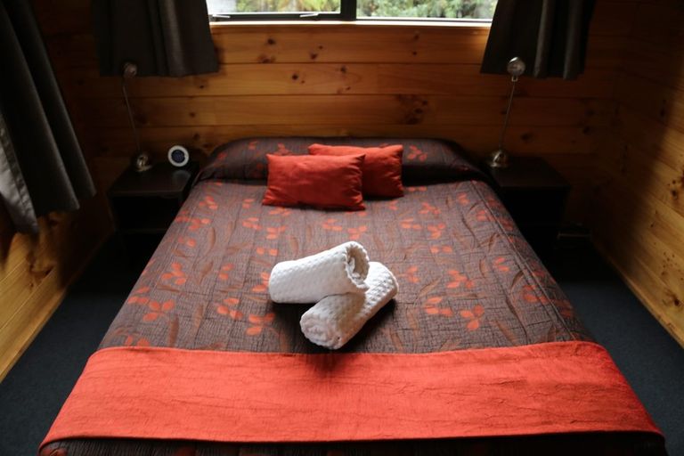 Photo of property in 26 Kamahi Crescent, Franz Josef/waiau, Franz Josef Glacier, 7886