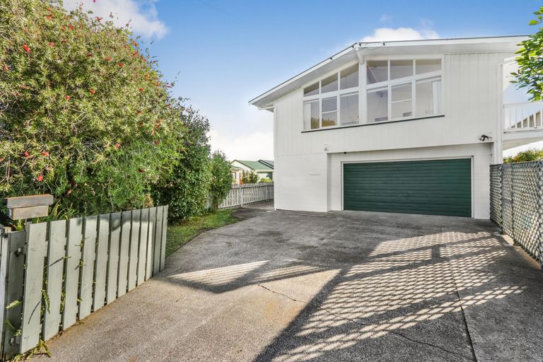 Photo of property in 106a George Street, Tuakau, 2121