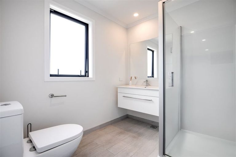 Photo of property in 17 Holmes Hanover Lane, Halswell, Christchurch, 8025