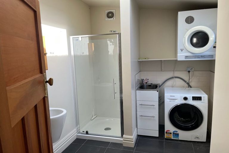 Photo of property in 9a Albany Avenue, Mount Victoria, Wellington, 6011