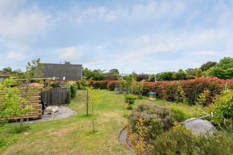 Photo of property in 75 Shepherd Road, Waipahihi, Taupo, 3330