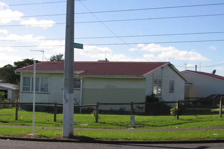 Photo of property in 288 Bairds Road, Otara, Auckland, 2023