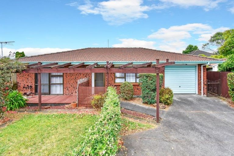 Photo of property in 2/5 Jutland Road, Manurewa, Auckland, 2102