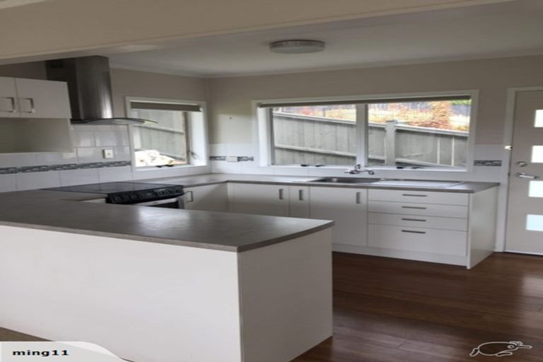 Photo of property in 1/30 Acacia Road, Torbay, Auckland, 0632