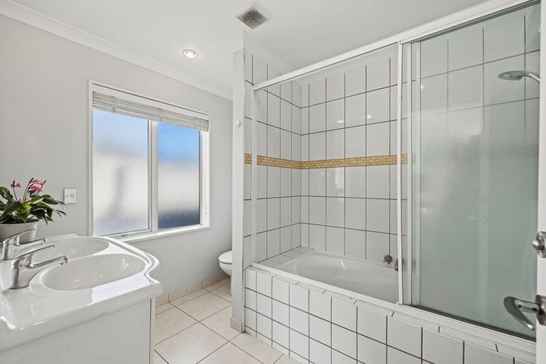 Photo of property in 57 Westpark Drive, Burnside, Christchurch, 8053