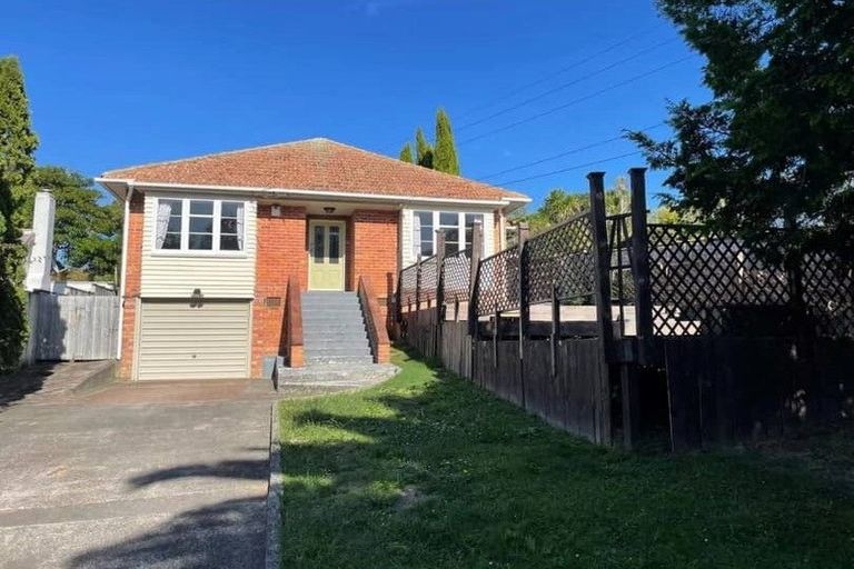 Photo of property in 2/245 Lake Road, Belmont, Auckland, 0622