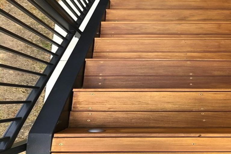 Photo of property in 33 Montclair Rise, Browns Bay, Auckland, 0630