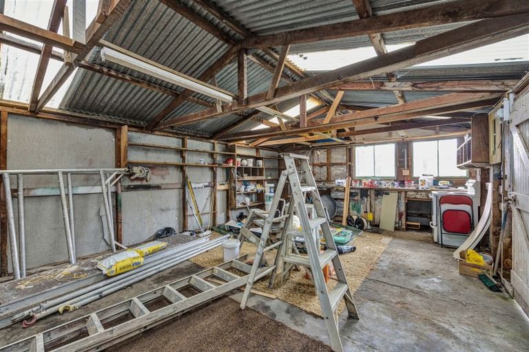 Photo of property in 44 Hussey Street, Waverley, 4510