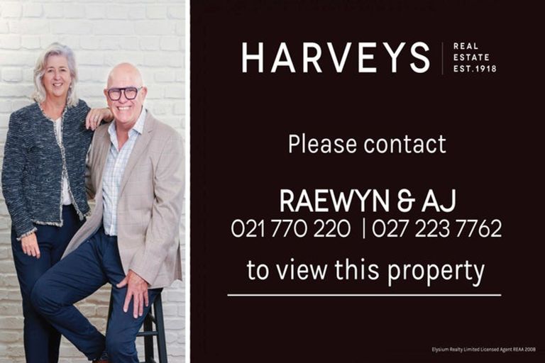 Photo of property in 30 Alderton Drive, Kerikeri, 0230