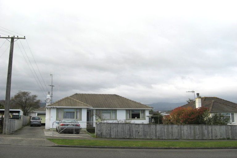 Photo of property in 188 Cambridge Street, Levin, 5510