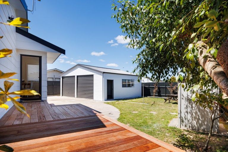 Photo of property in 10 Dahlstrom Grove, Kelvin Grove, Palmerston North, 4414
