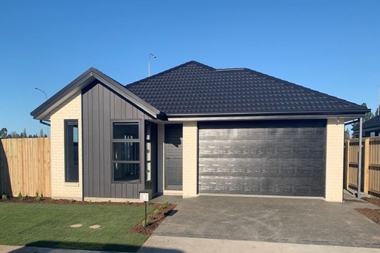 Photo of property in 10 Croydon Street, Karori, Wellington, 6012