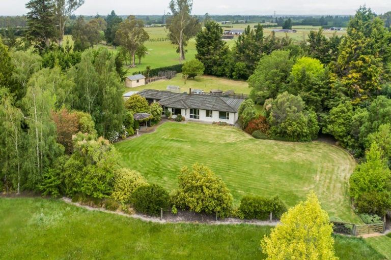 Photo of property in 295 Dixons Road, Loburn, Rangiora, 7472