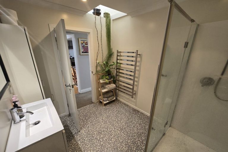 Photo of property in 32 Todman Street, Brooklyn, Wellington, 6021