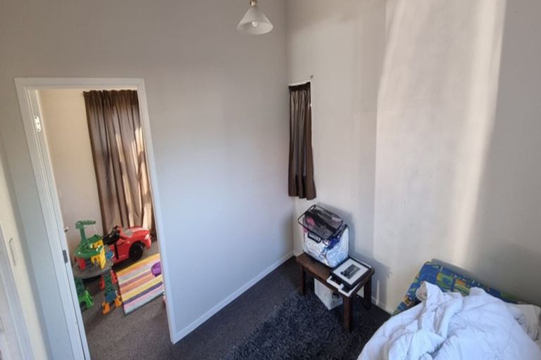 Photo of property in 31 Railway Street West, Papakura, 2110