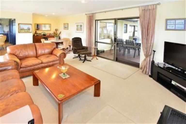 Photo of property in 68 Wilks Road West, Dairy Flat, Albany, 0794