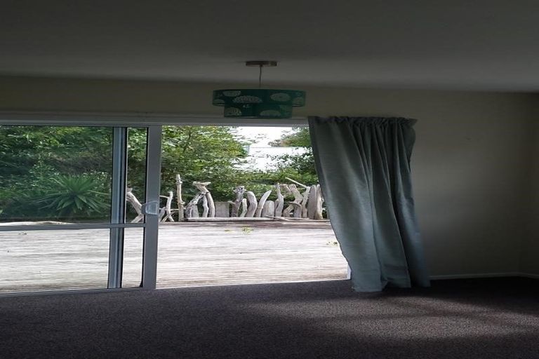 Photo of property in 6-8 Cumming Street, Okato, 4335