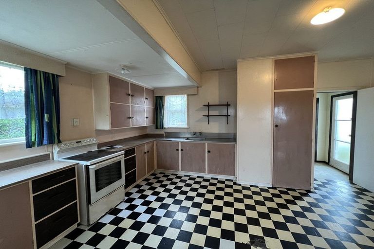 Photo of property in 67 Grey Street, Waitara, 4320